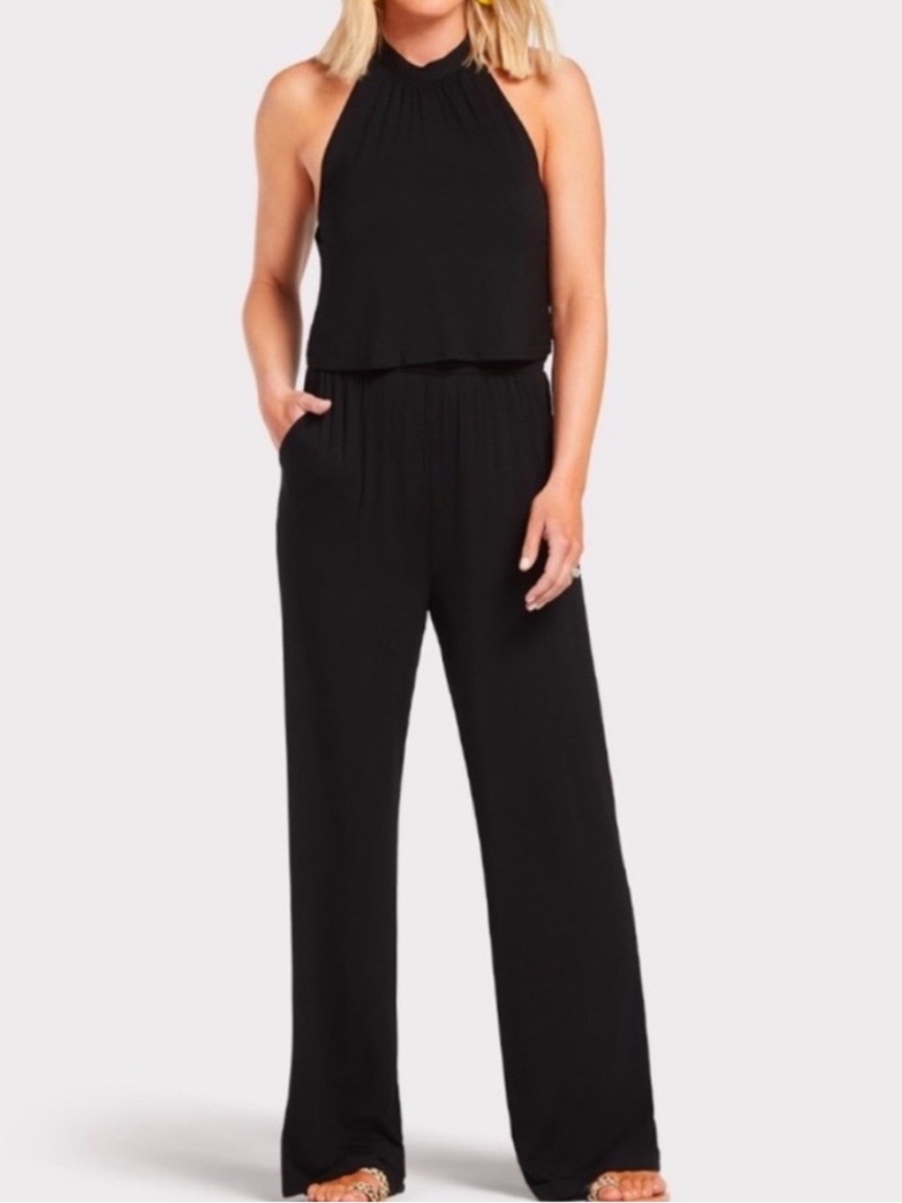 BB Dakota Evereve “One On One" Halter Jumpsuit-small